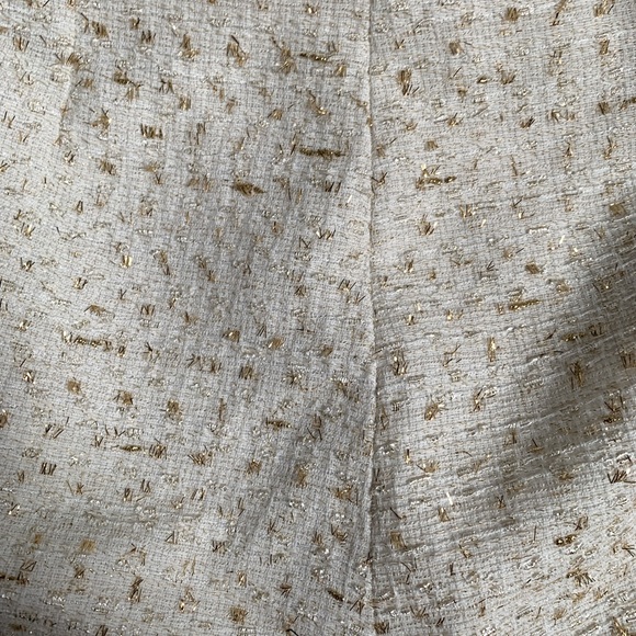 SELF PORTRAIT NWOT Cream Boucle with Gold Tinsel Belted Shorts size 6 - Picture 5 of 9